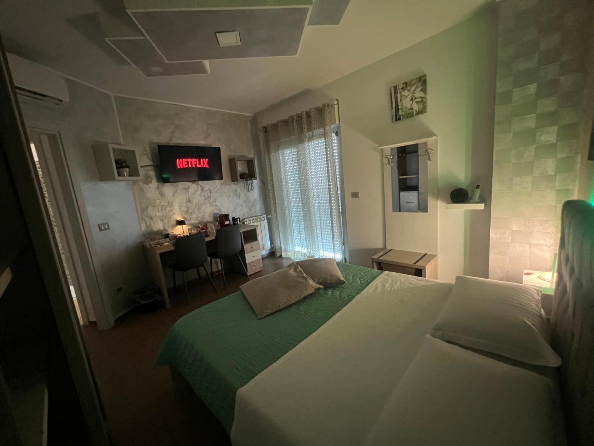 B&B Palazzo Del Toro Montesilvano Marina Εξωτερικό φωτογραφία